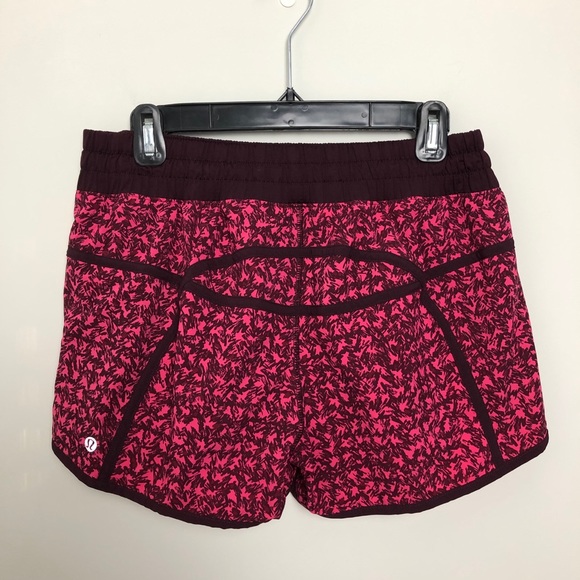 LULULEMON- Tracker Short III Bon Bon Bordeaux - Picture 10 of 13